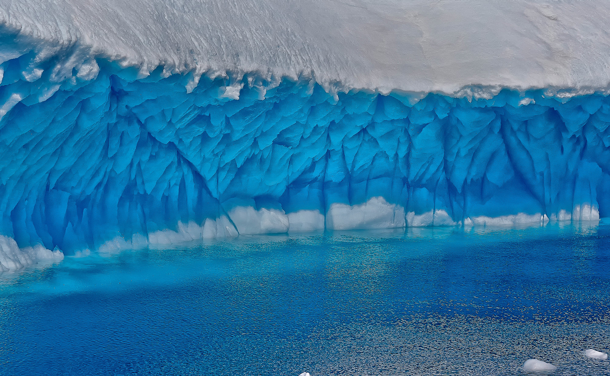 iceberg in the Antarctic Sound